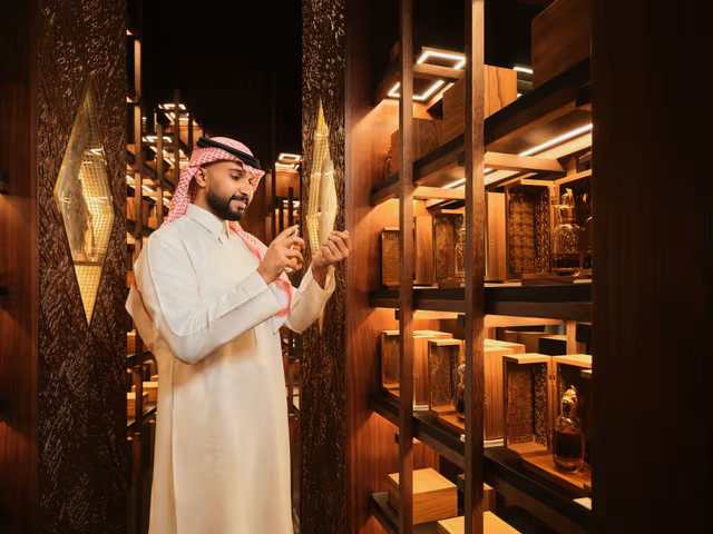 المتاجر
